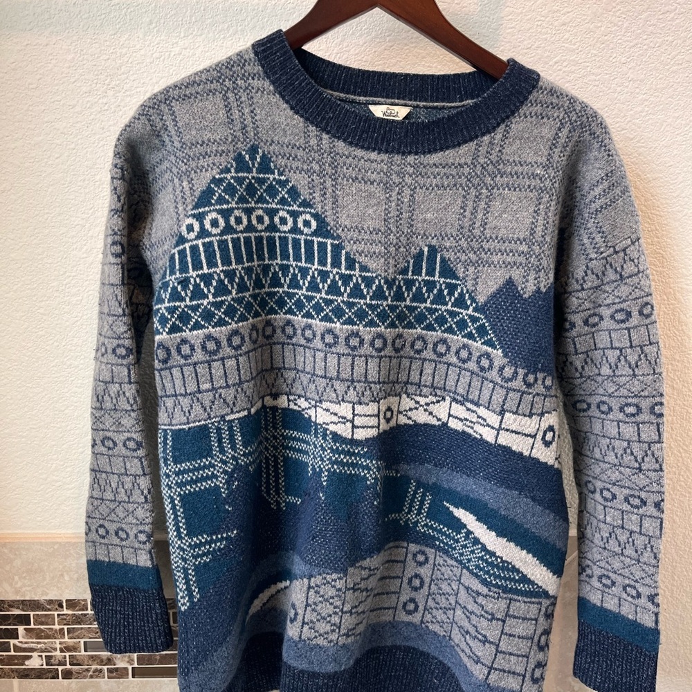 Woolrich Blue and Gray Crewneck Sweater with Urban Pattern